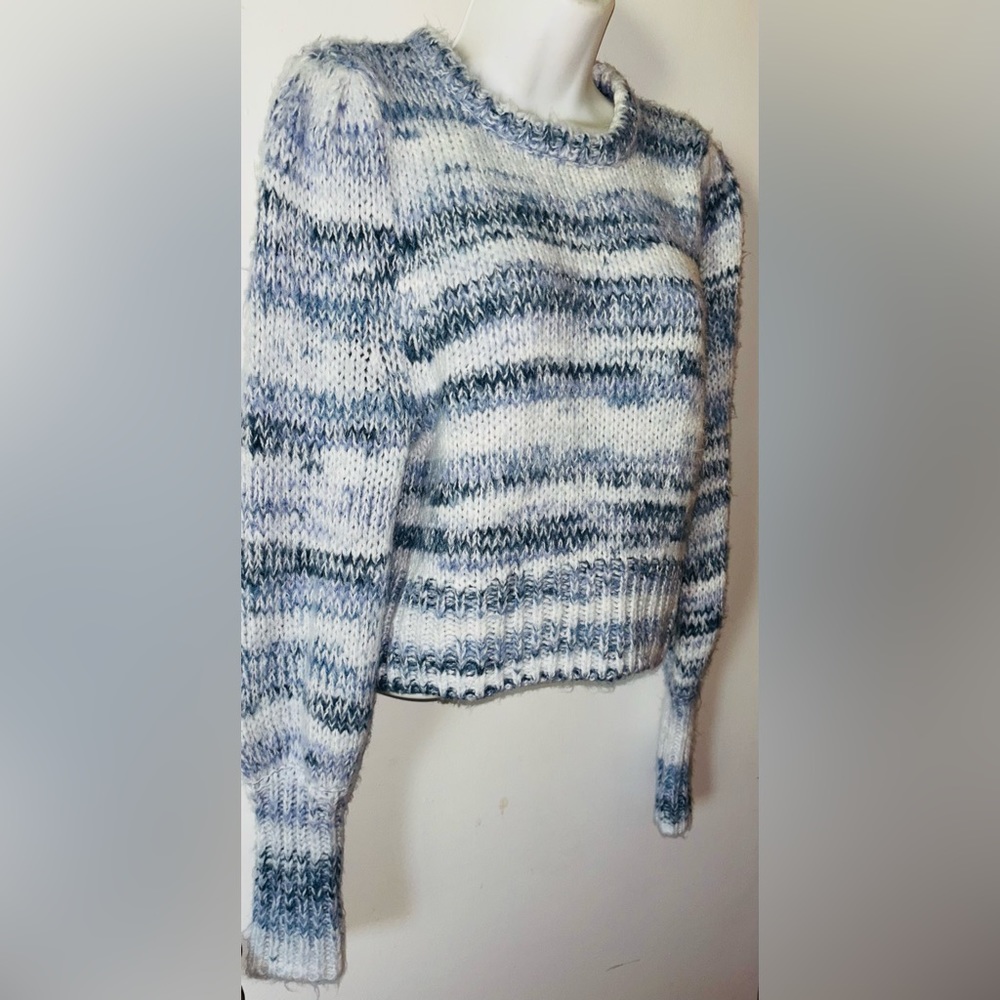Soft Wild Fabel Soft Woven Women’s Blue white marbled Sweater medium
